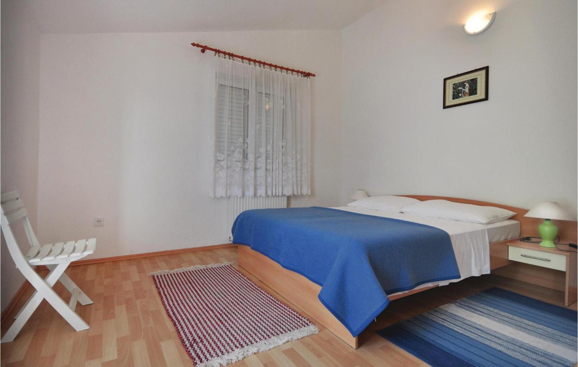 Amazing Apartment In Trogir With Kitchen Екстериор снимка